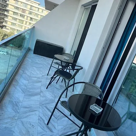 Hera Mamaia Nord Apartment